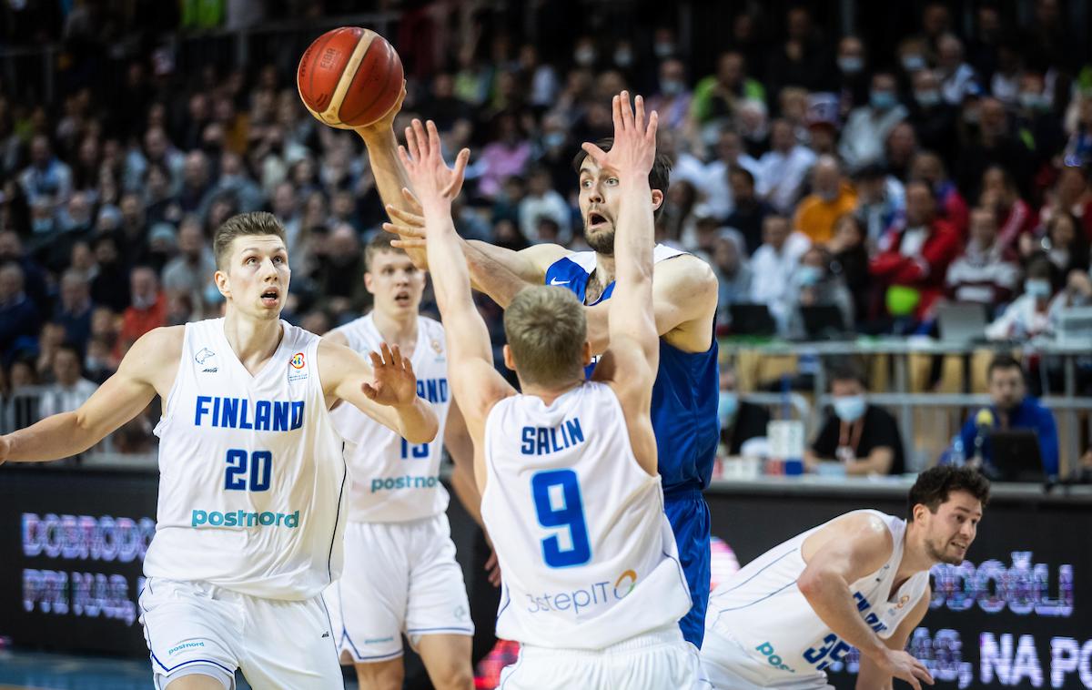 Kvalifikacije za SP: Slovenija - Finska, košarka | Slovenci so še drugič v štirih dneh priznali premoč s Fincem. | Foto Vid Ponikvar