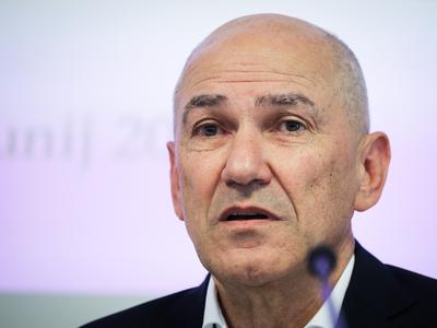 Janša po objavi posnetkov: Sloveniji vlada kriminalna združba