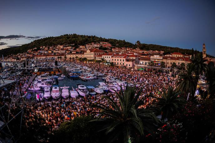 Oliver Dragojević, koncert v Veli Luki | Vela Luka je sinoči pokala po šivih. | Foto Zvonimir Barisin/PIXSELL