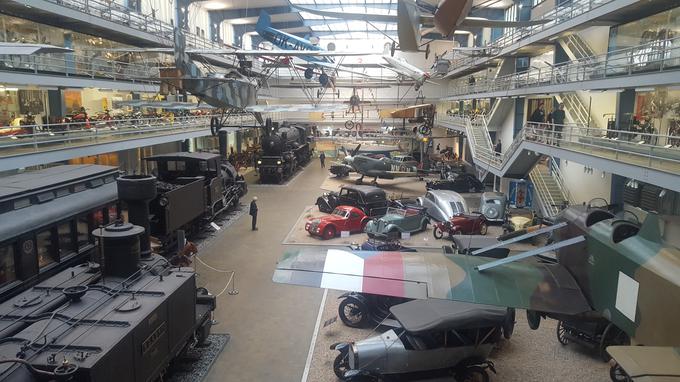 Jasni je med njimi najbolj všeč Nacionalni tehnični muzej z razstavo vseh tehničnih eksponatov, ki so bili ustvarjeni na Češkem, od pralnih strojev, pečic do avtomobilov in letal. | Foto: osebni arhiv/Lana Kokl