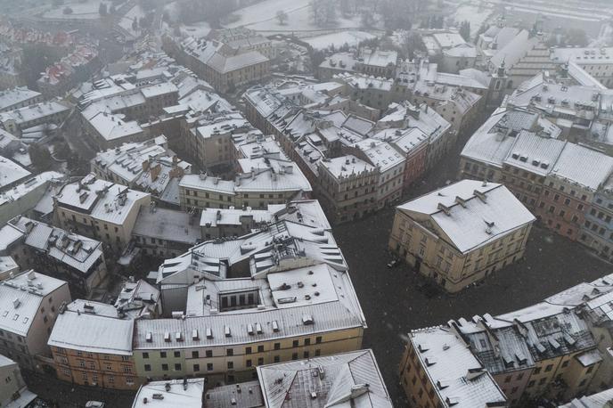Lublin, Poljska | 19-letnik se je nameraval pridružiti teroristični organizaciji, da bi dobil pomoč pri izvedbi načrtovanega napada. | Foto Reuters