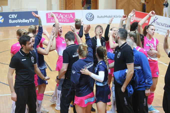 Vasja Samec Lipicer se bo v četrtfinalu pokala Challenge s svojimi izbrankami meril s pirejskim Olympiakosom. Primorec ve, kako je priti med štiri najboljše, saj mu je to v pretekli sezoni uspelo z GEN-I Volleyjem. | Foto: CEV