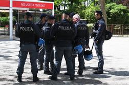 Italija na mejo s Slovenijo pošilja dodatnih 350 policistov in vojakov