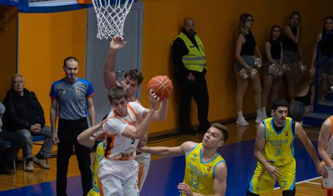 Domžalčani zanesljivo do tretje zmage