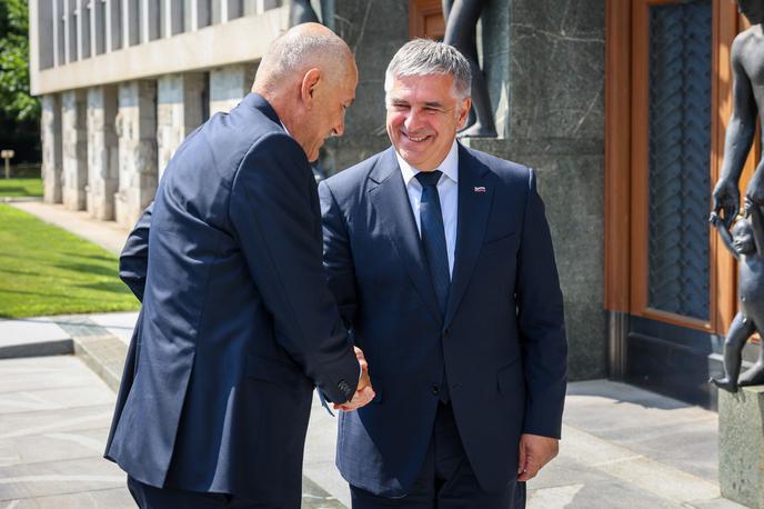 Janez Janša, Marko Lotrič | Svet kot predsednik vodi predsednik državnega sveta in stranke Fokus Marko Lotrič. | Foto STA