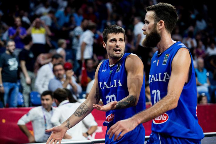 "Nihče ni mene ali mojih soigralcev pri Fenerbahčeju vprašal, kaj si mislimo o tej formuli. Košarkarji moramo biti vpeti v dogajanje. Ne zato, da bi odločali, ampak da bi predstavili svoj vidik." | Foto: Vid Ponikvar