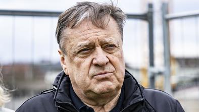 Janković gre na PST namesto na referendum SDS o pokojninah umetnikov