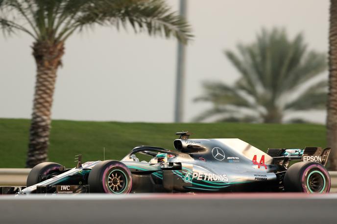 Lewis Hamilton | Lewis Hamilton si je privozil že 83. pole position v karieri. | Foto Reuters