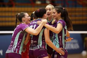 Kamničanke in Mariborčanke zanesljive, presenečenje v Kopru