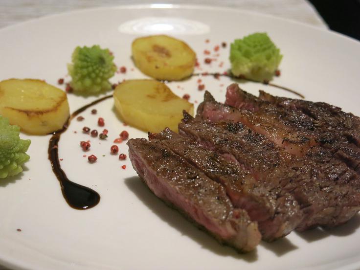 ... in goveji ribeye | Foto: Miha First