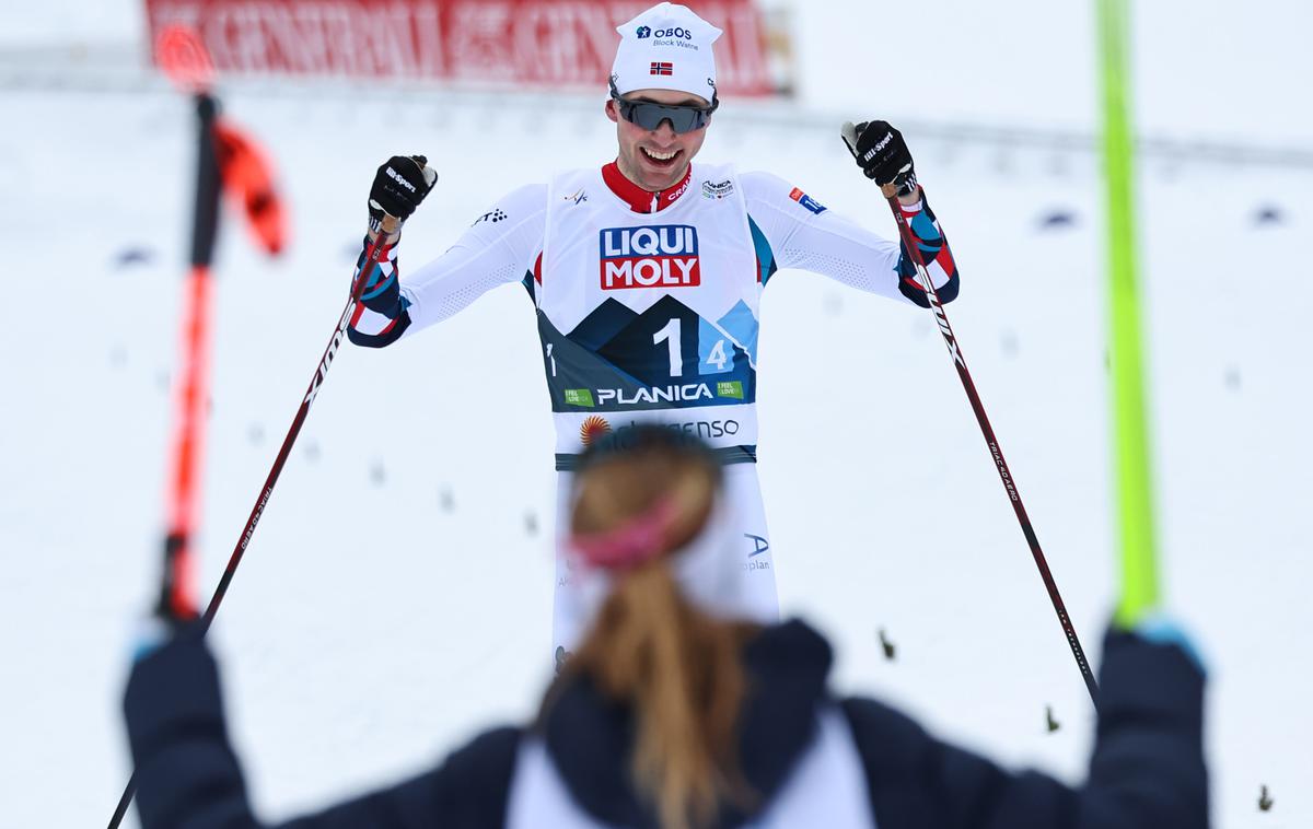 Jarl Magnus Riiber | Jarl Magnus Riiber in Gyda Westvold Hansen sta osvojila zgodovinsko zlato. | Foto Guliverimage