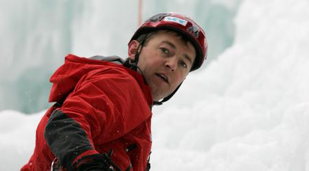 Tomaž Humar sam in poškodovan ostal v steni himalajskega vrha #NDD