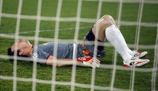 Krepka angleška zaušnica Italijanom