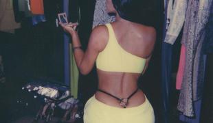 Bo Kim Kardashian obudila ta žgečkljivi modni trend?