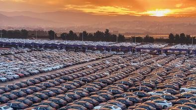 Luka Koper močno zvišala prihodke in dobiček