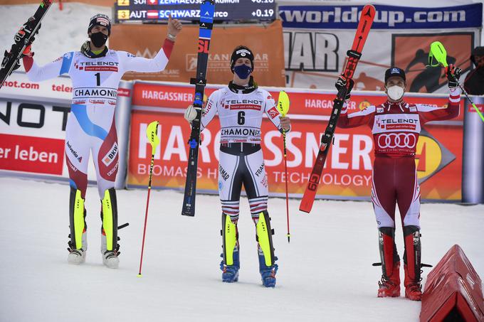 Najboljša trojica na prvem slalomu v Chamonixu, Marco Schwarz (desno) zanesljivo vodi v slalomskem seštevku. | Foto: Guliverimage/Vladimir Fedorenko