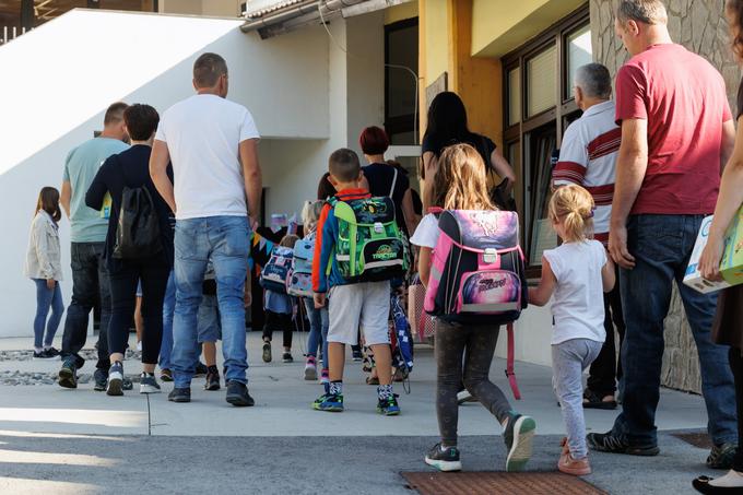 Mednarodna raziskava je pokazala, da evropski učitelji in ravnatelji poročajo o številnih podobnih izzivih, kot so preobremenjenost, pomanjkanje podpore in potreba po nadaljnjem strokovnem izobraževanju. | Foto: STA