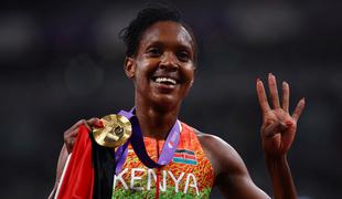Kenijka Faith Kipyegon četrtič prva na SP na 1500 m