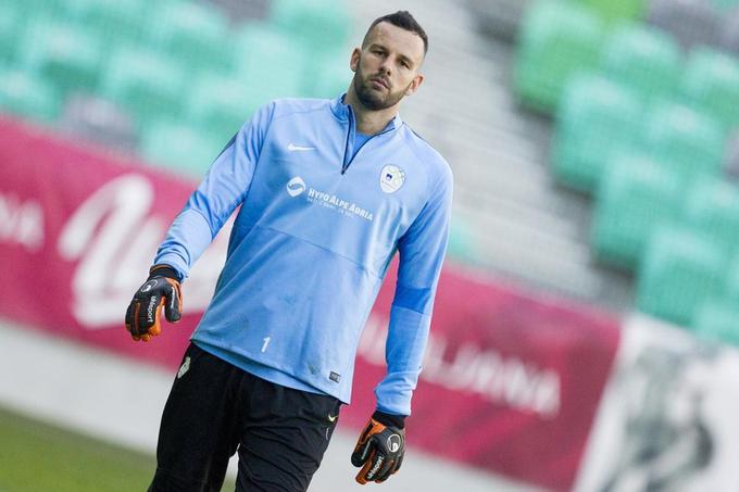 Samirja Handanovića ne bo več zraven. | Foto: Vid Ponikvar