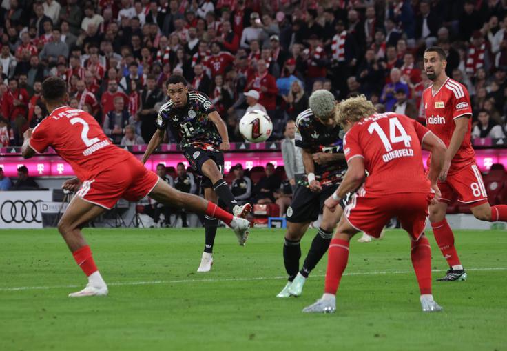 Jamal Musiala je dosegel prvi ligaški gol po aprilu. Za vodstvo Bayerna z 1:0. | Foto: Guliverimage