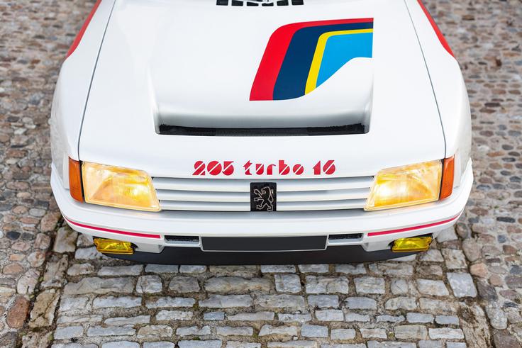 Peugeot 205 turbo 16 | Foto: Aguttes