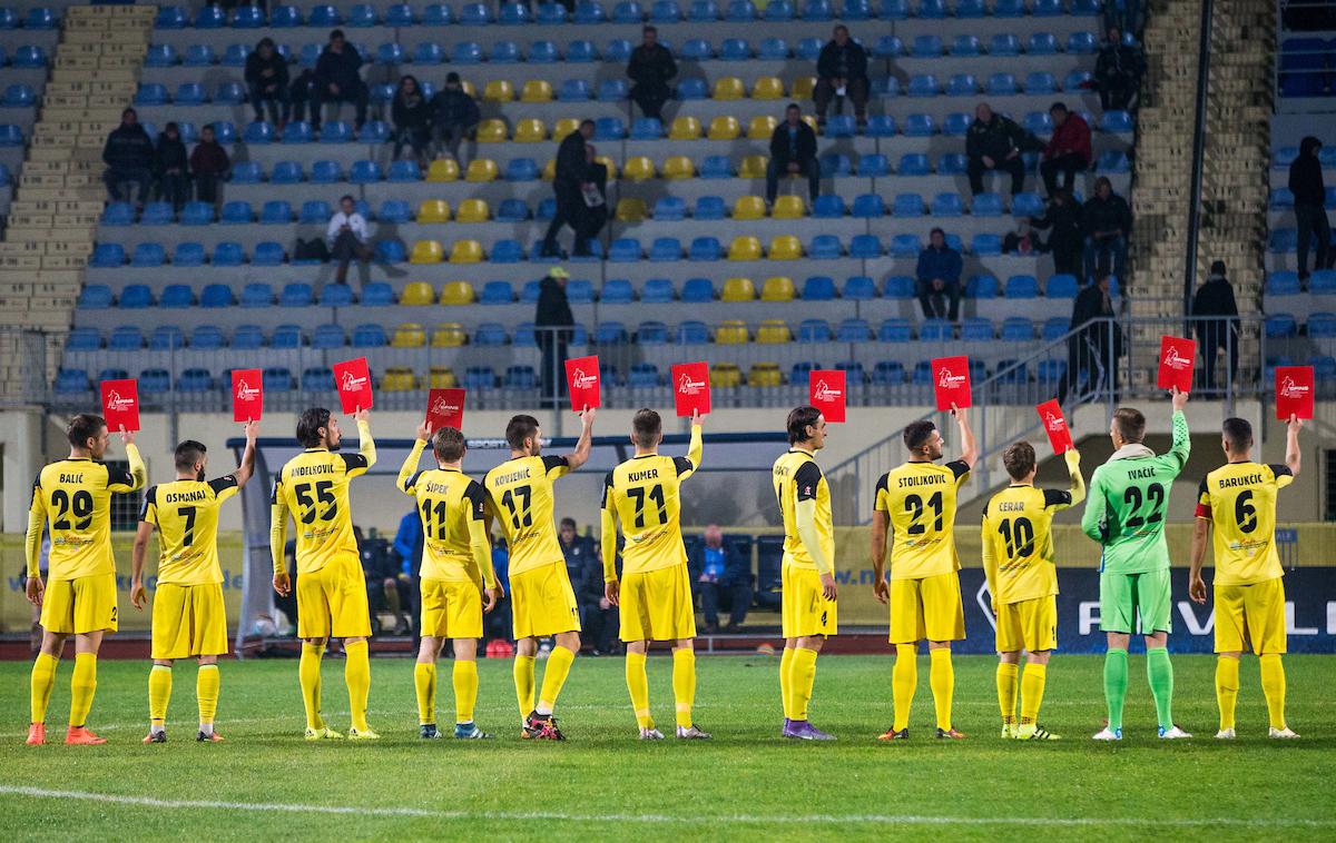 Radomlje | Nogometaši NK Radomlje napadajo tretjo uvrstitev v prvo ligo. | Foto Vid Ponikvar