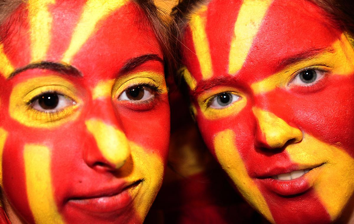 Makedonki | Severna Makedonija utegne postati edina evropska država, ki ji vstop v EU utegne ogroziti vprašanje, ki je v svojem bistvu tema jezikoslovne znanosti, in ne politike. To vprašanje je, ali je makedonščina samostojni jezik ali le narečje bolgarskega jezika. | Foto Reuters