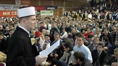 Nekdanji mufti toži tajnika islamske skupnosti