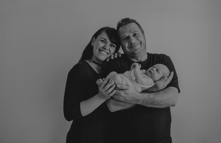 Shani si je v Sloveniji ustvarila družino in pravi, da bodo tu tudi ostali. | Foto: Društvo Biti novinar