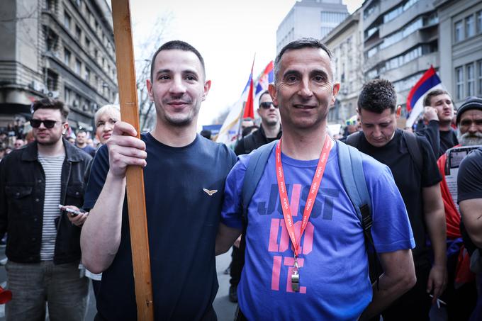 Sin Ilija in oče Goran skupaj na protestih | Foto: Ana Kovač