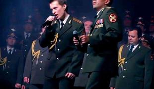 Pevski zbor ruskih policistov prepeva svetovno uspešnico (video)