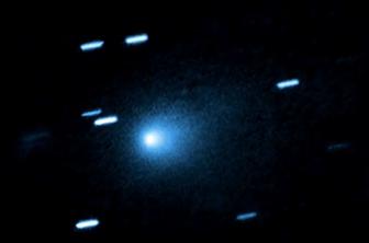 Nasa objavila fotografije kometa, ki je vstopil v Osončje #video