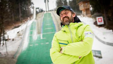 Slovenca se poslavljata, Čehe prevzema legendarni skakalec, ki je deloval tudi v Sloveniji