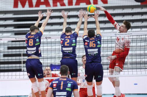 Udarec za ACH Volley v Bukarešti, čaka ga težko delo