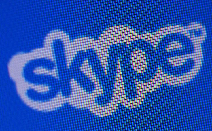 Skype je imel ob zadnjem štetju okrog 300 milijonov mesečno aktivnih uporabnikov, kar je primerljivo z družbenima omrežjema Twitter in Snapchat ter z Redditom, najbolj obiskanim in aktivnim internetnim forumom. Skype je v celoti preveden tudi v slovenski jezik. | Foto: Reuters