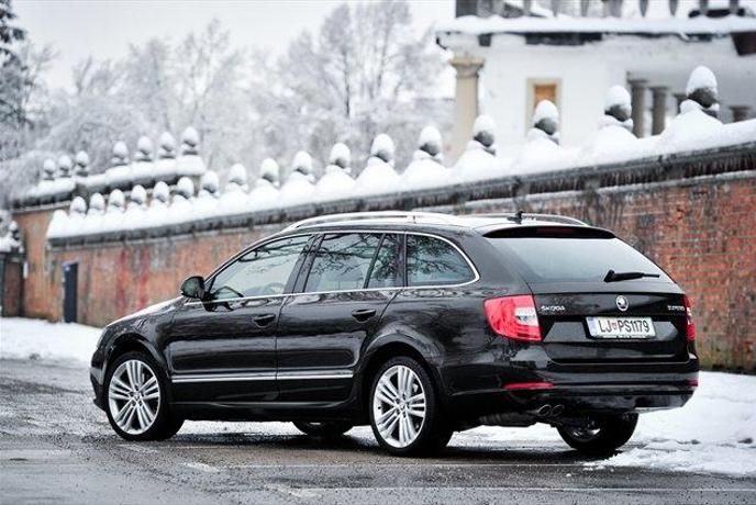 Škoda superb combi 2,0 TDI