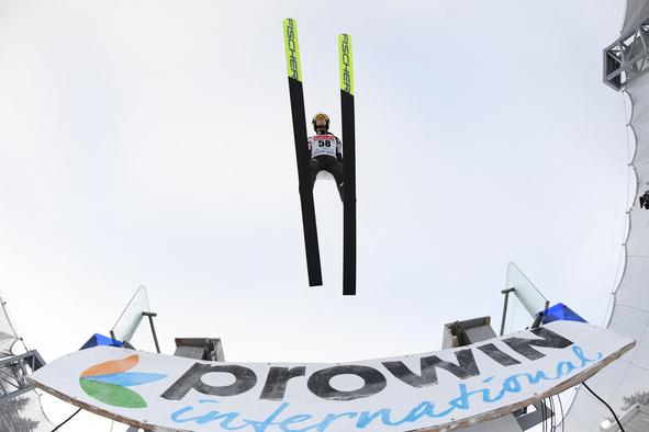 Avstrijka znova razred zase, med prvih deset štiri Slovenke