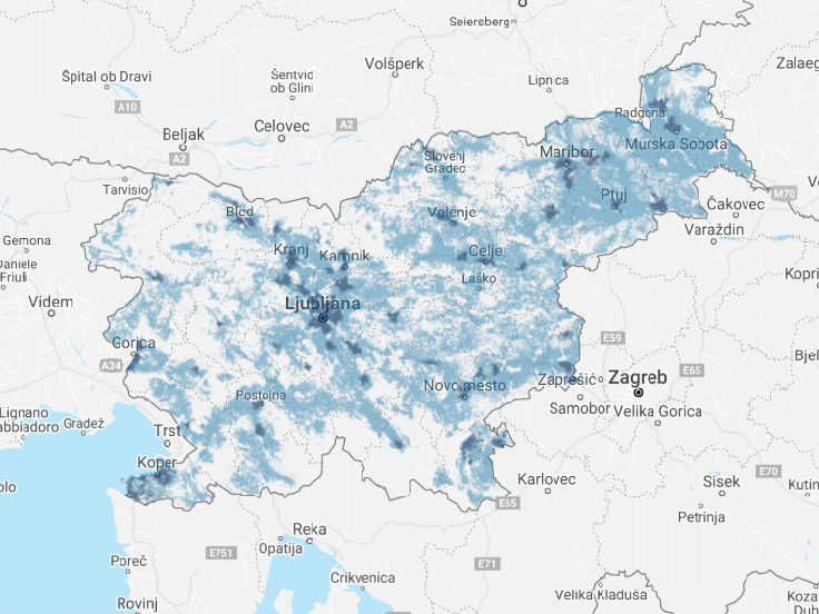 Pokritost s signalom komercialnega omrežja 5G Telekoma Slovenije je na območjih, označenih s temnejšo modro barvo. | Foto: S. C. (zajem zaslona)