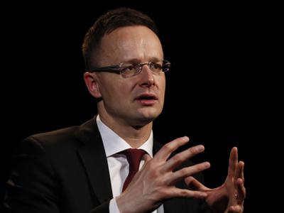 Szijjarto priznal pogovore z ruskim kolegom med zasedanji EU