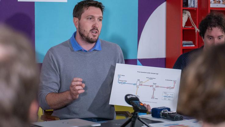 Predstavitev koncepta integriranega taktnega voznega reda, skupaj s Koalicijo za trajnostno prometno politiko | Foto: Osebni arhiv