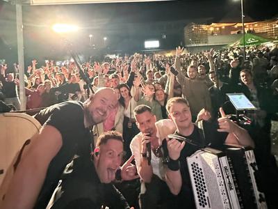 Po sedmih letih je v ljubljanski Šiški znova zaživel legendarni lokal Franci na balanci