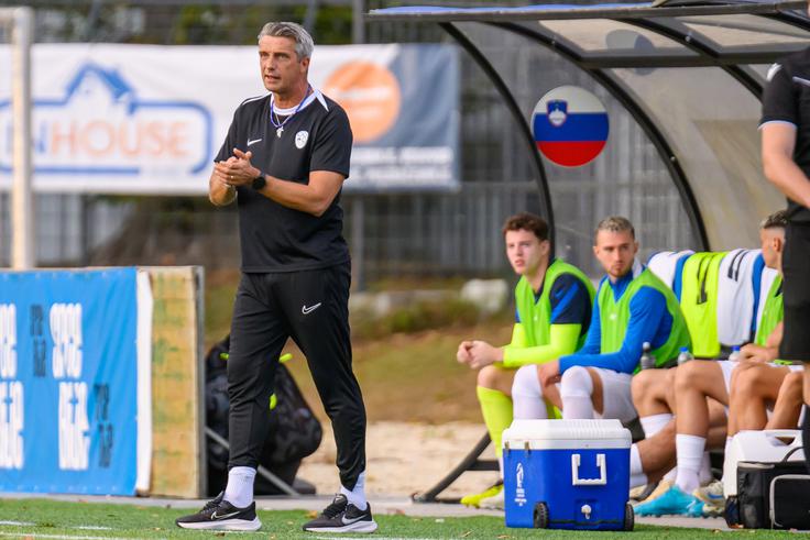 Izbranci slovenskega selektorja Milenka Ačimovića so dosegli peto zmago v kvalifikacijskem ciklusu. | Foto: www.alesfevzer.com