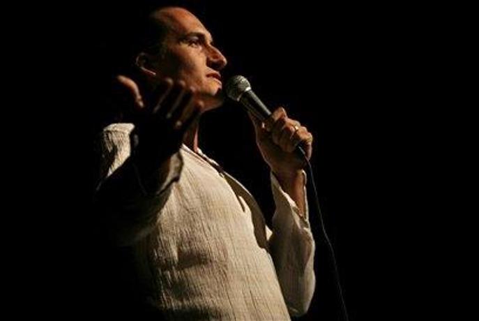 Dekleti in pol ženska nasmejali KUD