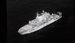 London po incidentu v britanskih vodah opozoril Kremelj