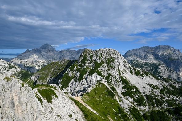 Viševnik, najhitrejši dvatisočak, a tokrat po krožni poti #video