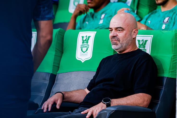 Jugoslav Trenčevski je na trenerskem stolčku nasledil Miša Brečka, ki se je poslovil po zgolj dveh krogih in nato v javnem sporočilu okrcal nezmožnost sodelovanja z vodstvom kluba. | Foto: Aleš Fevžer