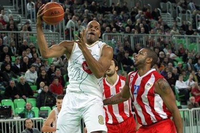 Liga NLB: C. zvezda nadigrala Olimpijo