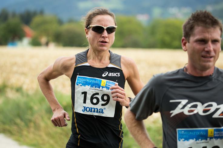 "Vsak meter je bil užitek. Sem sem prišla, da tečem 42,195 km, ne pa tri." | Foto: Vid Ponikvar