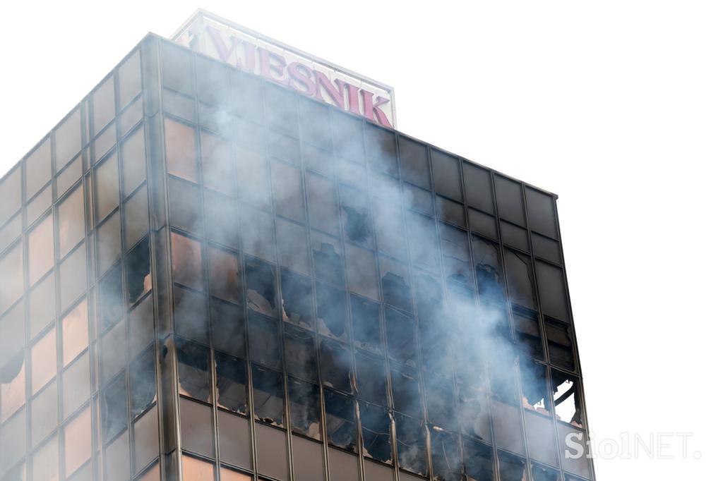 požar, Zagreb, Vjesnik, gasilci, ogenj, nebotičnik, stolpnica