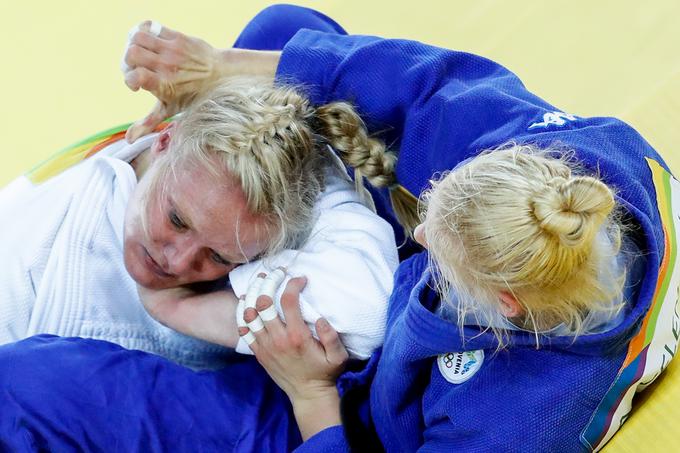Tekmico v boju za tretje mesto, Nemko Lusie Malzahn, je na olimpijski blazini premagala s ti. davljenjem. | Foto: STA ,